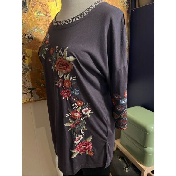 Gorgeous Gray Embroidered 3/4 Sleeve Tunic From Paparazzi Size L - Picture 6 of 8
